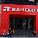 Empleado de Banorte sufre secuestro exprés en pleno centro de Salina Cruz