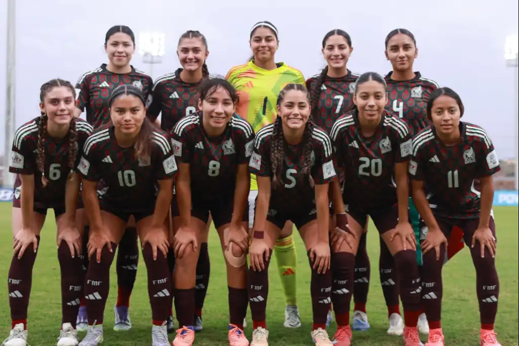 Selección Mexicana Femenil Sub-17 derrota a Paraguay y avanza a cuartos de final del Mundial Femenil.