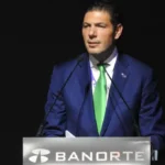 Carlos Hank González recibe reconocimiento de Extel por liderazgo en Banorte