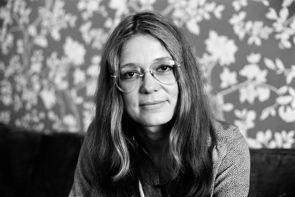 Muere Gloria Steinem, figura histórica del feminismo moderno, a los 92 años